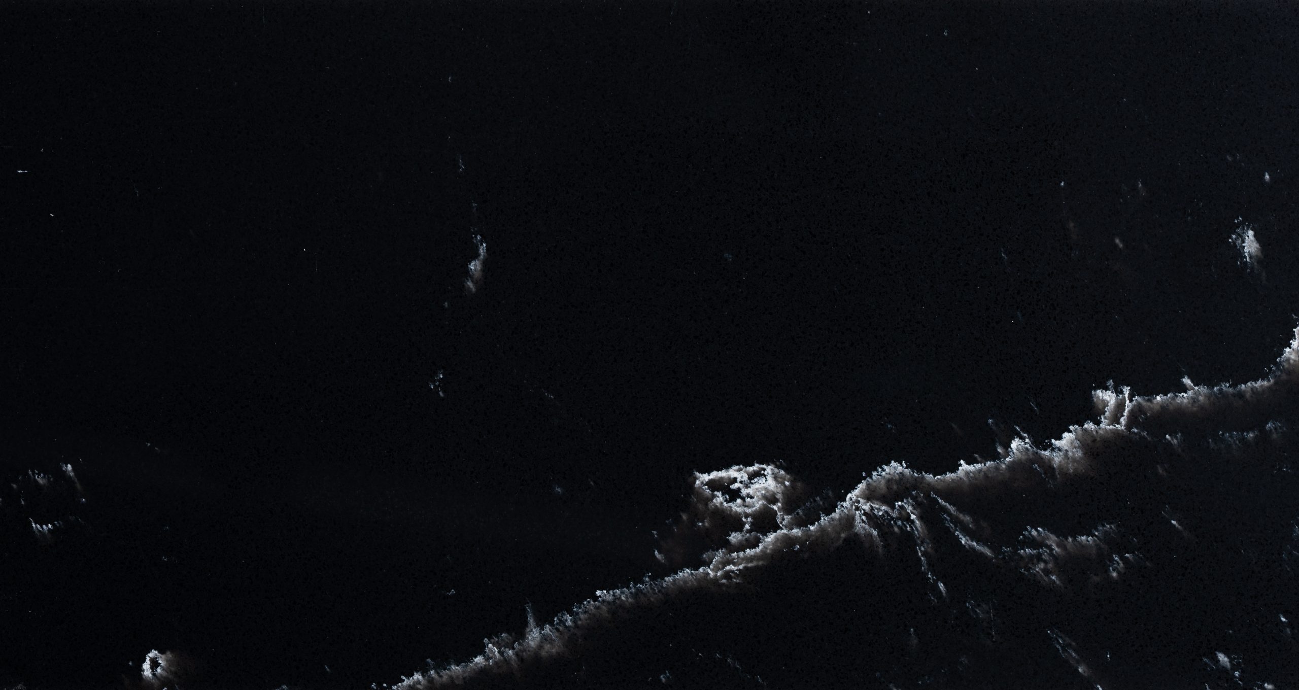 Coal-Onyx-Quartz-ART-COAONY-slab
